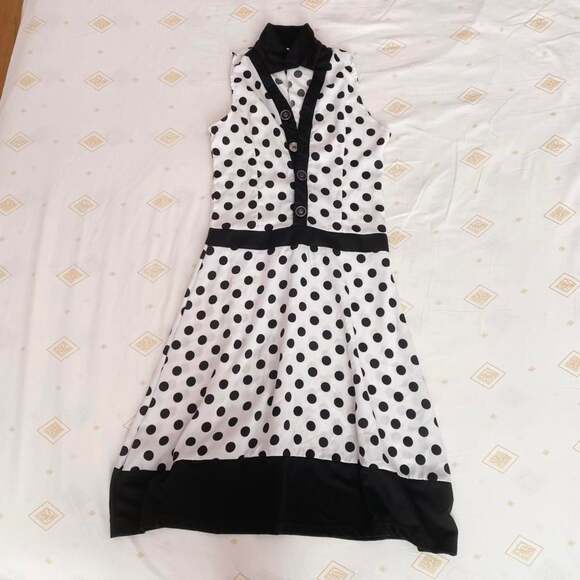 Other Dresses & Skirts - y2k black and white polka dot dress